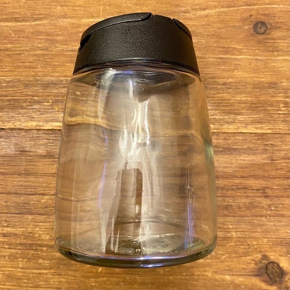 Glass 5oz Spice Jar with Black Lid